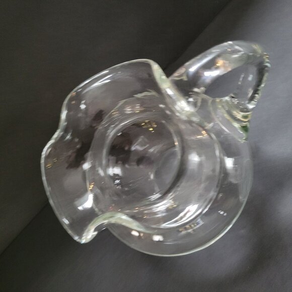 Ruffled Clear Glass Pitcher With Curved Handle & Wide Spout - Picture 2 of 7